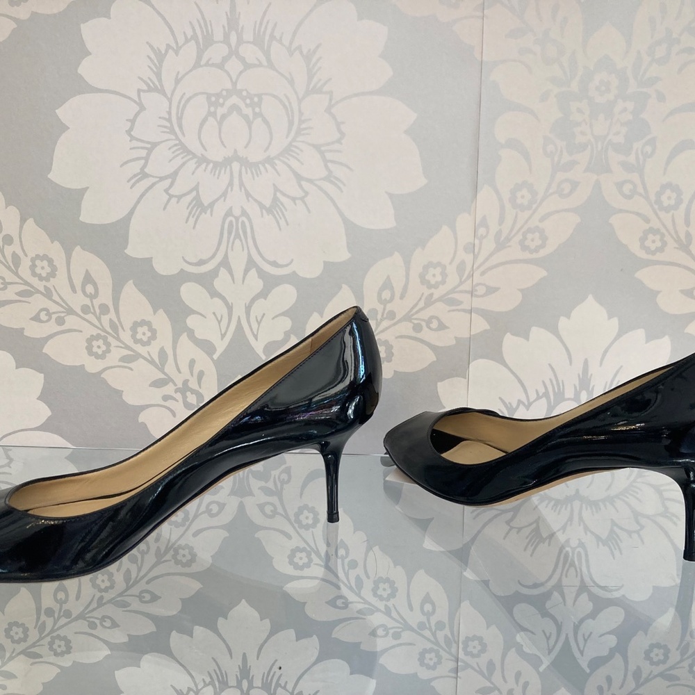 Jimmy Choo Patent Leather – Size 38.5